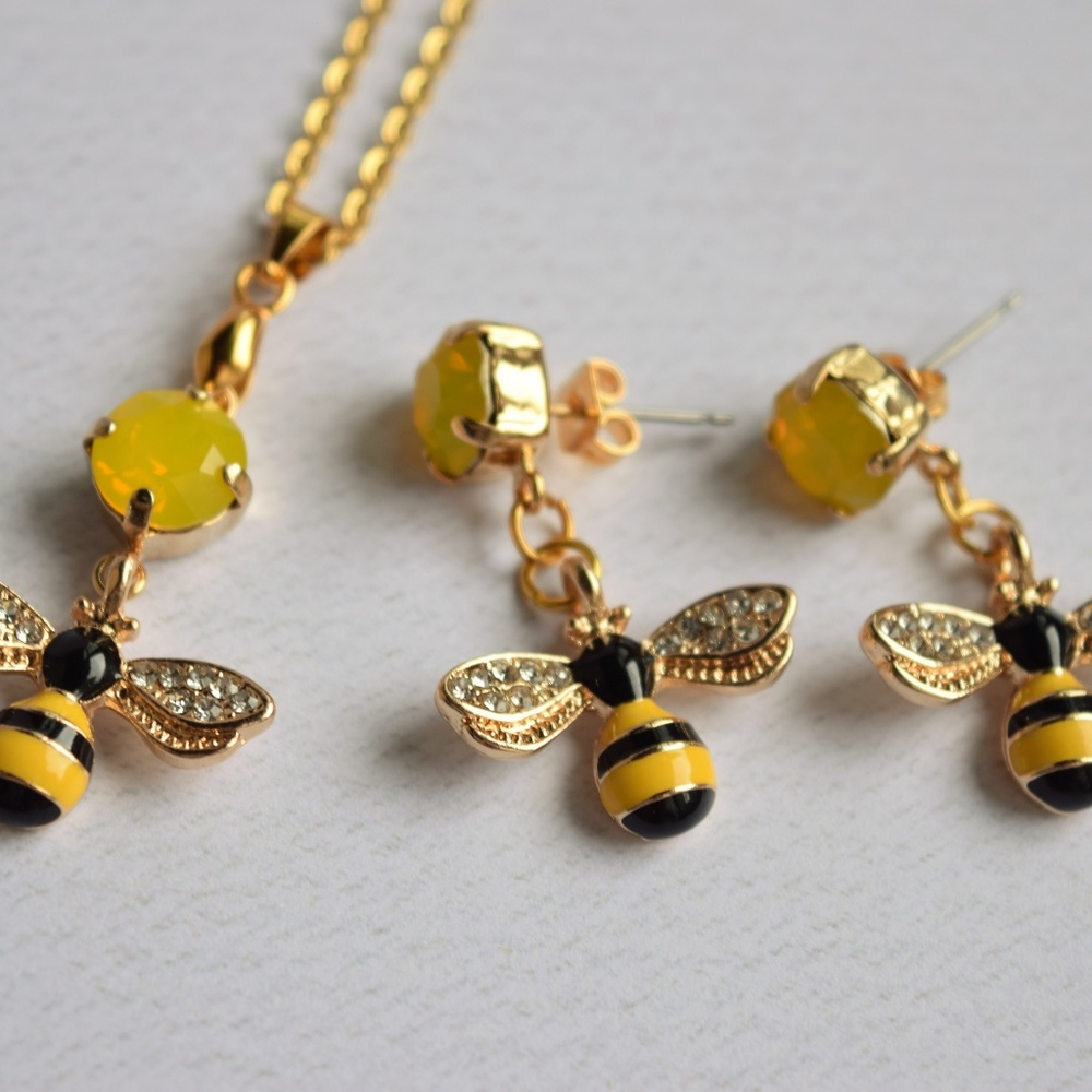 Bees Jewelry Set, Spring Accessories - Picture 4 of 8